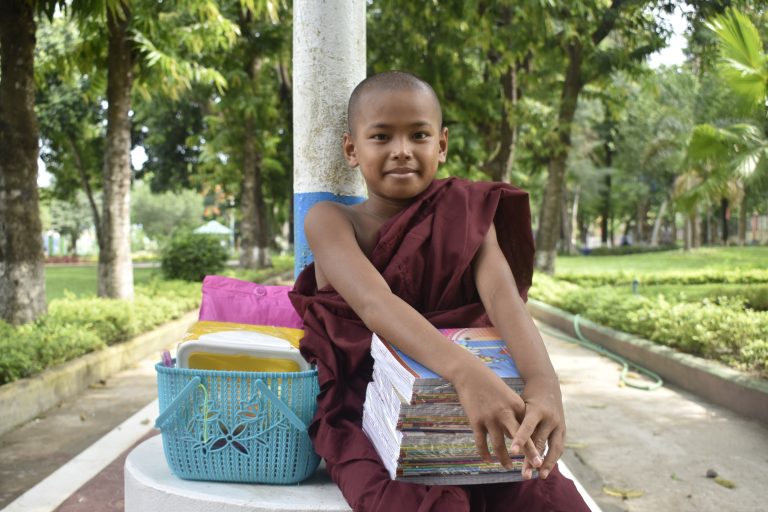 739 - Bildungschancen für benachteiligte Kinder in Myanmar durch umfassende Schulausstattung